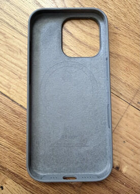 Apple iPhone 16 Pro Silicone Case - Charcoal